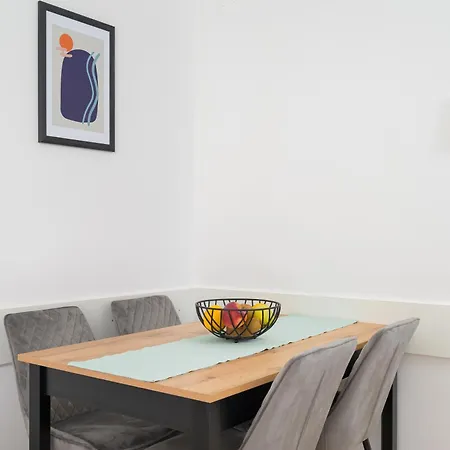 Pina Apartment *